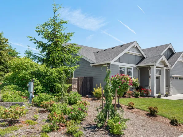 1304 S 44th Ave, Ridgefield, WA 98642