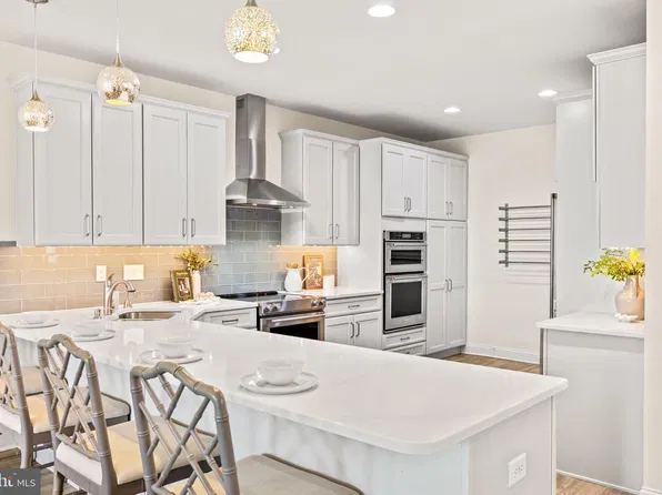 259 Topside Dr #166, Stevensville, MD 21666