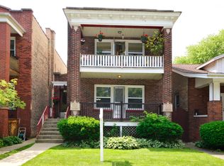 2541 W Hutchinson St #1, Chicago, IL 60618