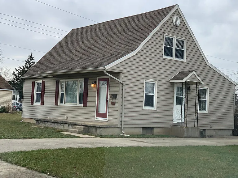 505 Fernwood Dr — Photo 2