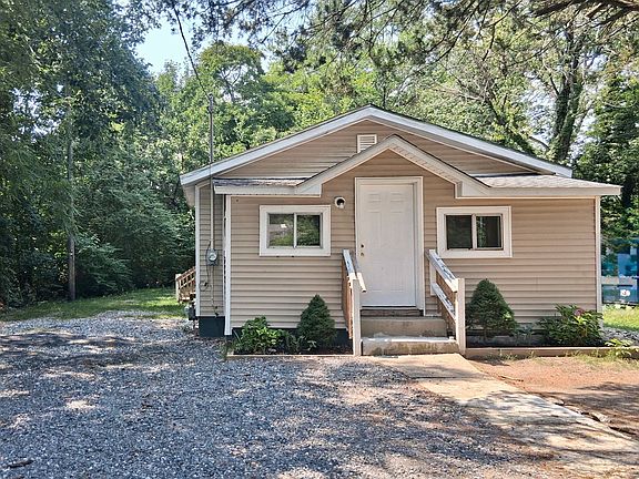 2nd image of 8 Sunset Ln