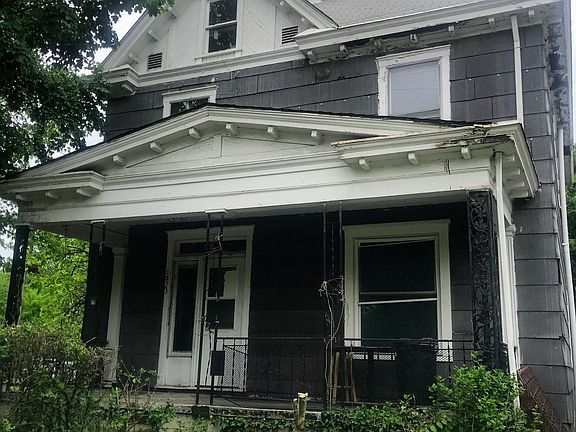 2nd image of 2571 Findley Ave