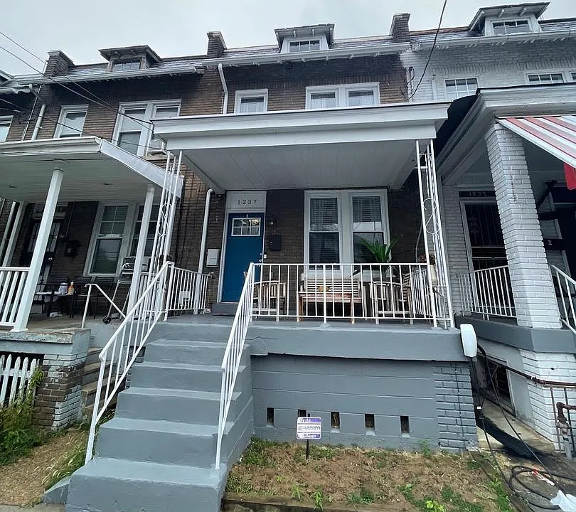 1237 Rock Creek Ford Rd NW