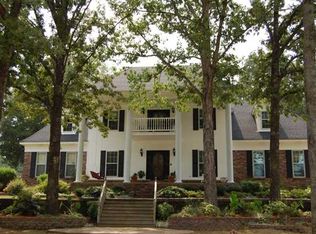 5105 Forest Hill Dr N, Olive Branch, MS 38654