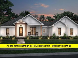 209 Ridgeway Dr, Starkville, MS 39759