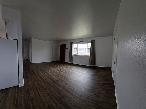 Front entrance & family room