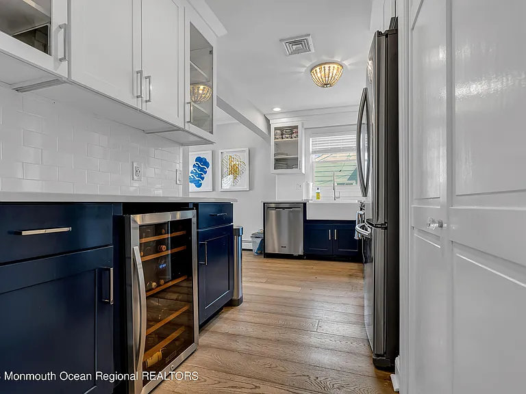 228 Ocean Ave — Photo 7
