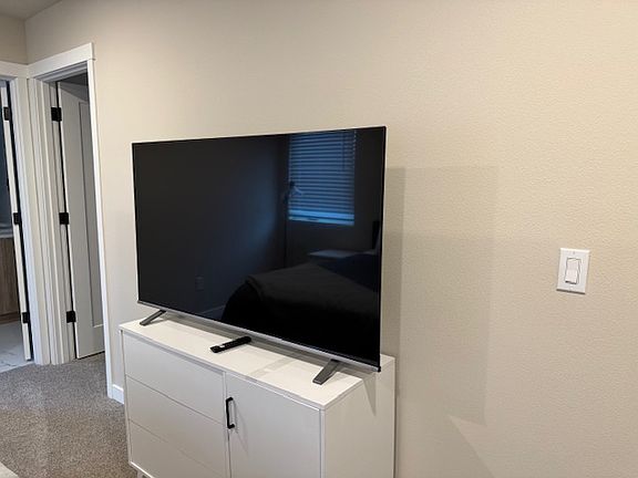 5th image of 15606 NE 15th Pl #15606