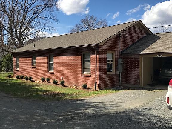 One Car Garage