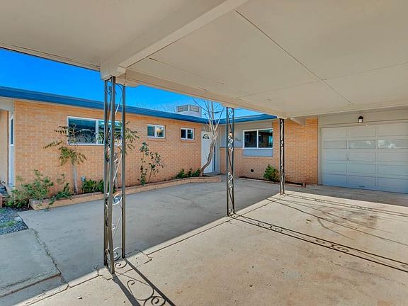 3rd image of 9443 Gschwind St