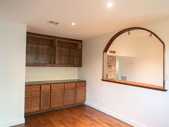 5th image of 5041 Ashlock Dr