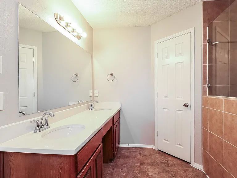 6929 Egan Way — Photo 14