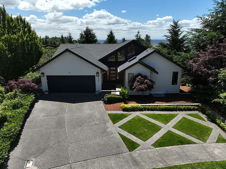4634 Lighthouse Dr NE — Photo 12