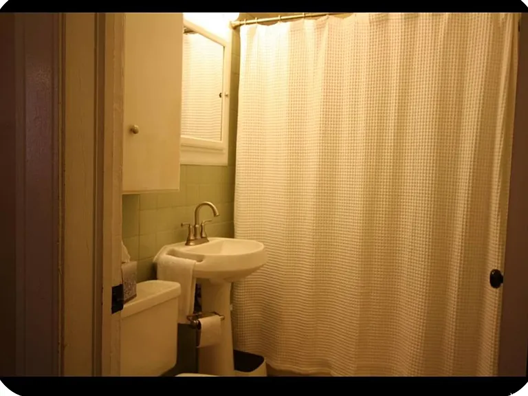 658 E Conway Ct — Photo 5