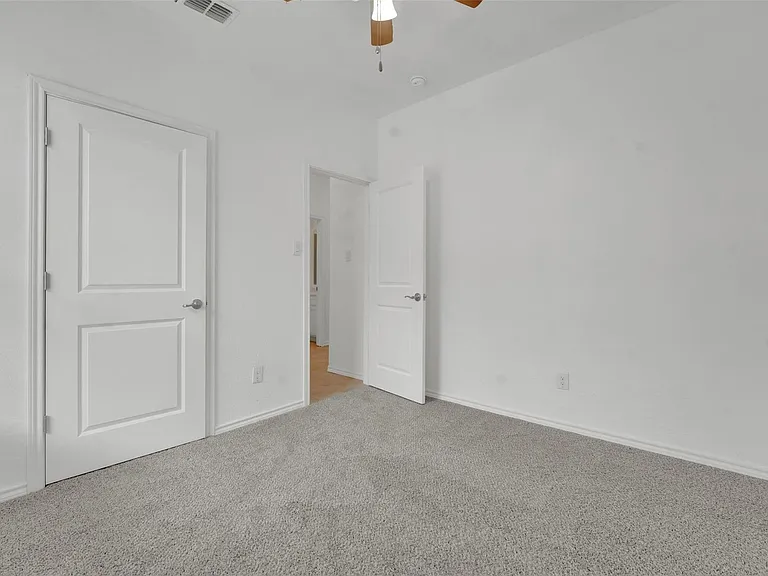 144 Creek Terrace Dr — Photo 13