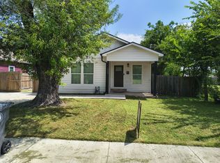 1920 S 18th St, Waco, TX 76706