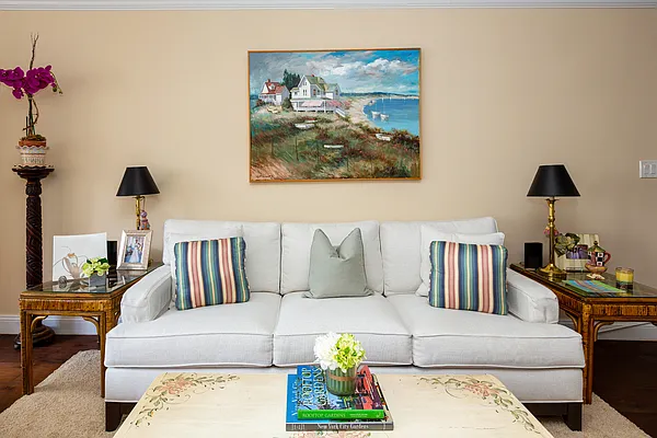 Sold by Brown Harris Stevens | media 9