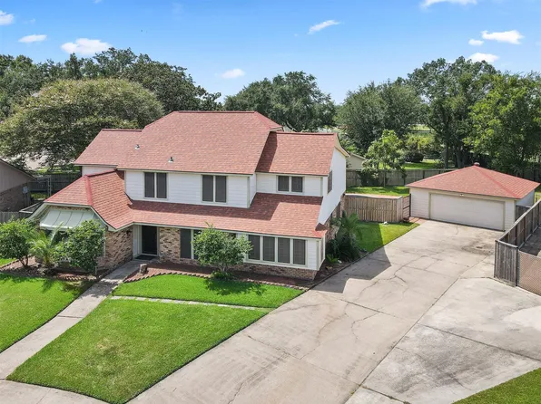 2518 Taylor Ln, Deer Park, TX 77536