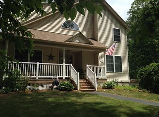 16 G H Carter Dr, Danville, NH 03819