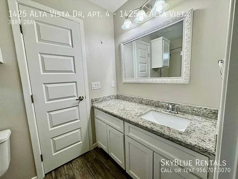 1425 Alta Vista Dr #4 — Photo 14