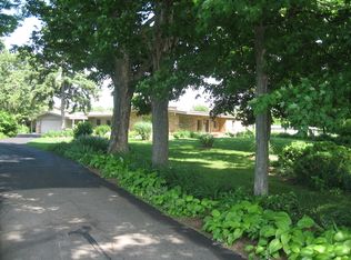 10697 Sprinkle Rd, Vicksburg, MI 49097