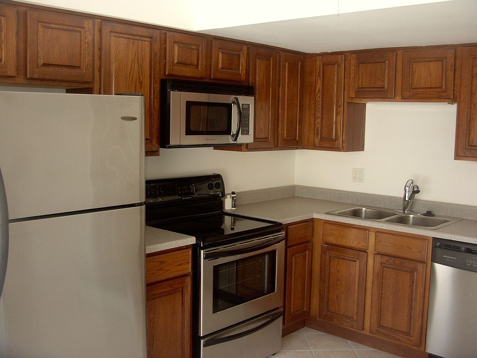 2nd image of 1235 Marywood Ct #C