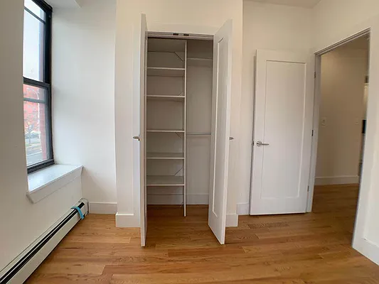 Rented by EastMount Realty LLC | media 29