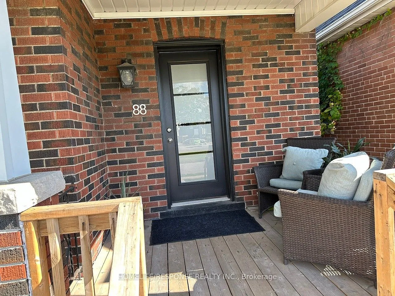 3 bed, $2,800 — Photo 2