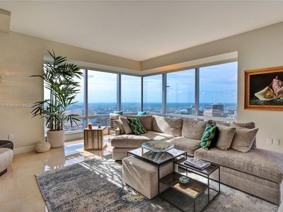 1425 Brickell Ave APT 65C, Miami, FL, 33131