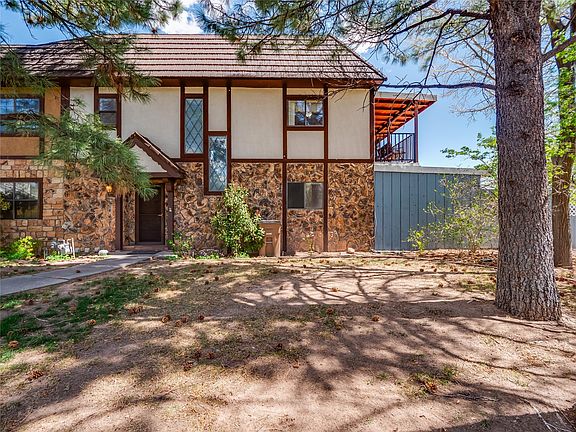 2nd image of 400 Oppenheimer Dr