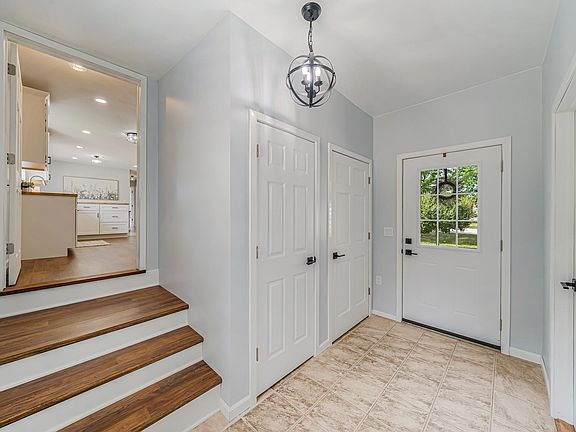 2nd image of 310 Lincoln Ave