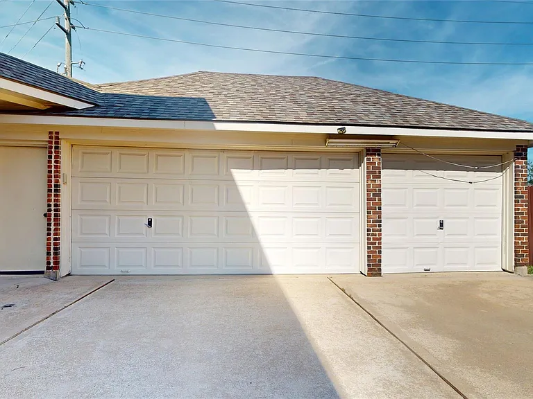 8538 Sunrise Meadow Ln — Photo 46