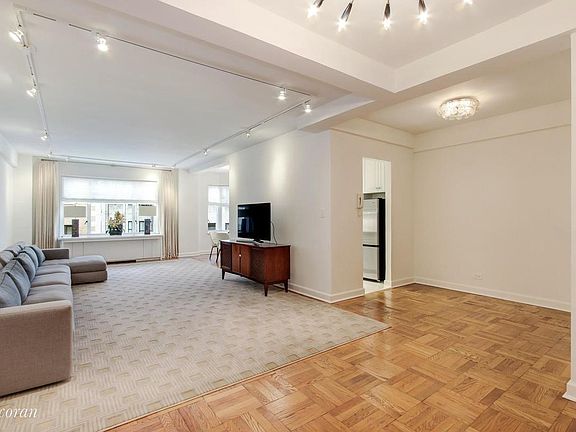 2nd image of 65 E 76th St APT 10A