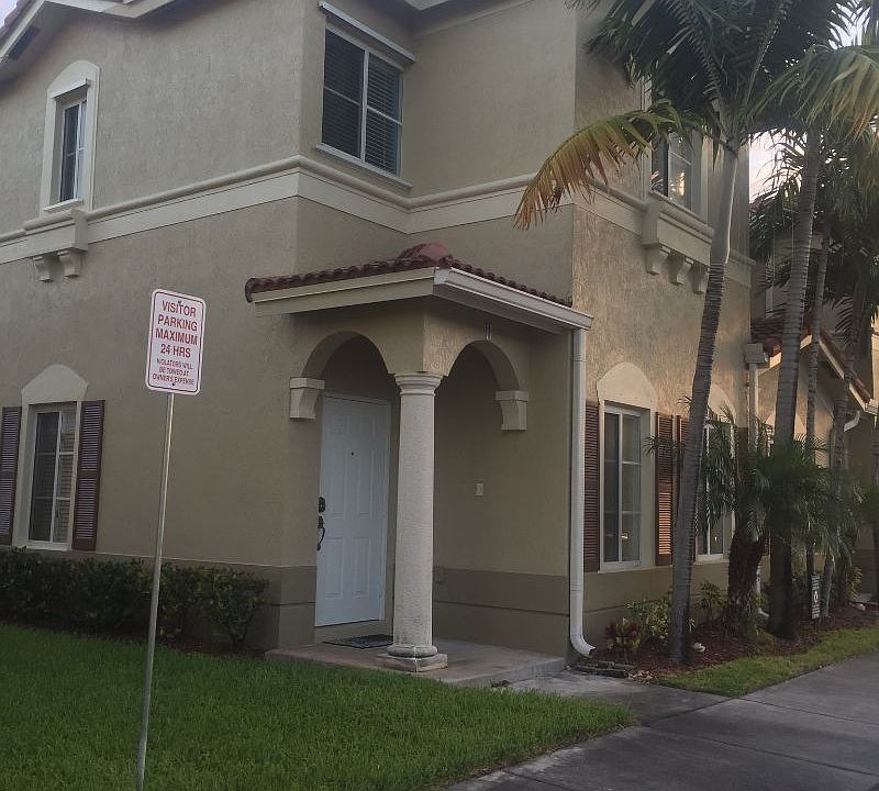 1st image of 8464 NW 107th Path Unit 1