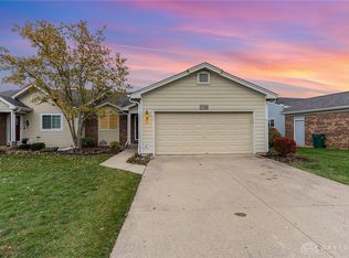 1738 Yardley Cir, Dayton, OH 45459