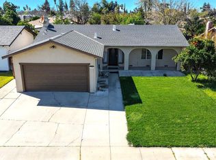 2140 Rochelle Ave, Turlock, CA 95382