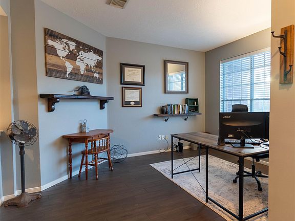 5th image of 8914 Aberdeen Park Dr