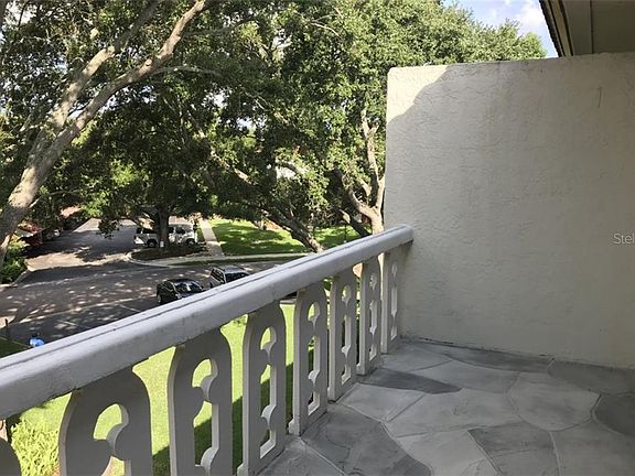 4th image of 1009 Pearce Dr Unit 308
