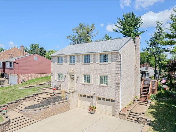 3rd image of 100 Textor Dr