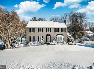 23 Newtown Woods Rd, Newtown Square, PA 19073