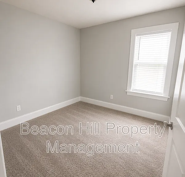 12600 Watterson Ave — Photo 8