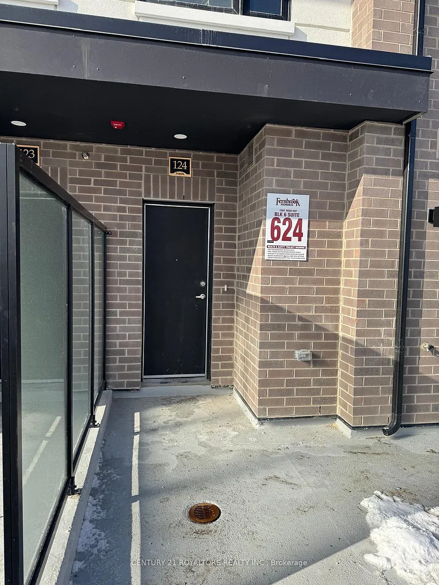 Building Photo - 1585 Rose Way #124