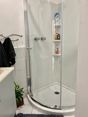 Rented by The Lichy Group, Inc. | media 43