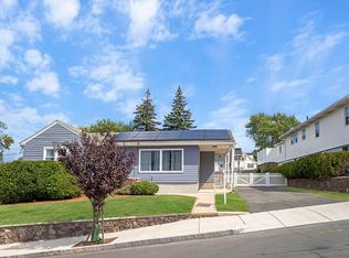 36 S Irving St, Revere, MA 02151