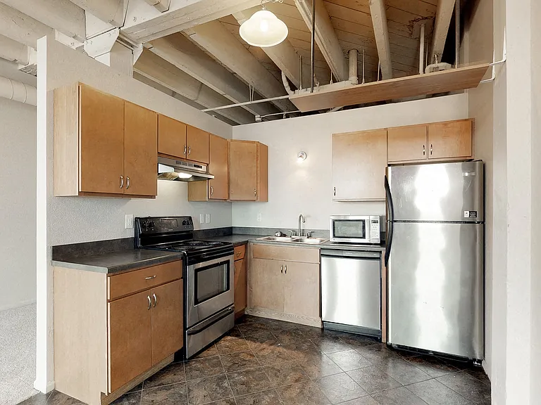 L15 Lofts — Photo 35