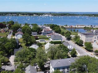 9 Bay View Ave #A, Bristol, RI 02809