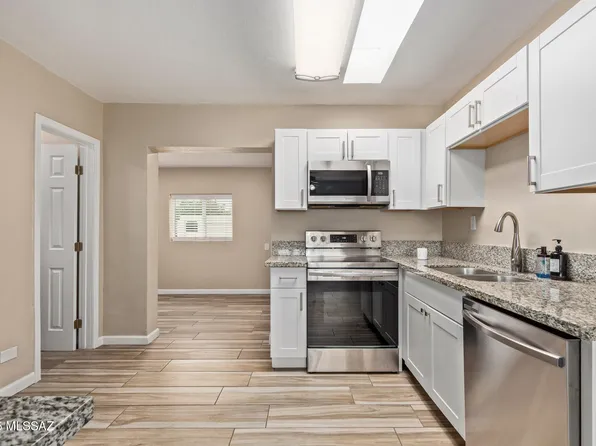 1239 N Beverly Ave, Tucson, AZ 85712