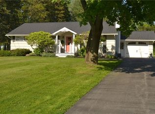 3076 E Lake Rd, Skaneateles, NY 13152