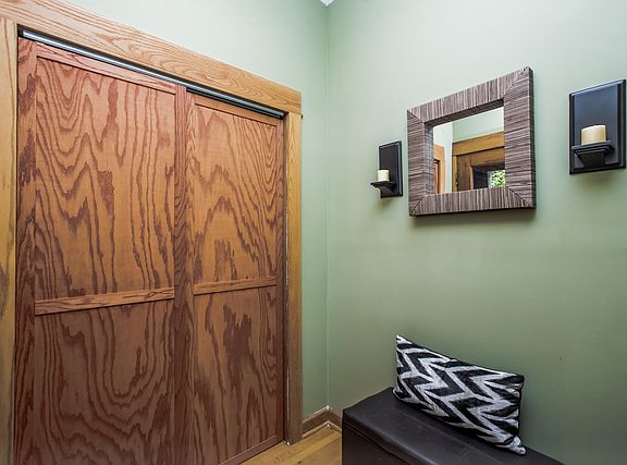 5th image of 1110 Ferdinand Ave