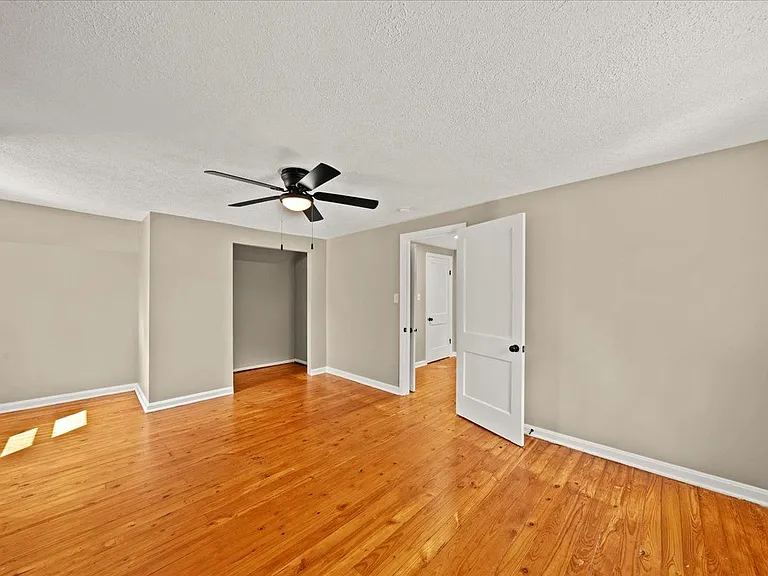 204 Stevenson Rd — Photo 15